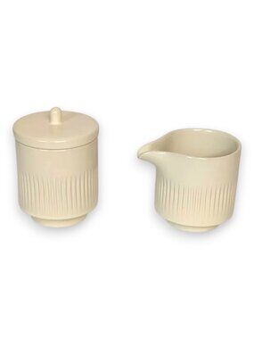 Citrine Everyday Collection Magenta Ribbed Ceramic Creamer & Sugar Jar Set NIB